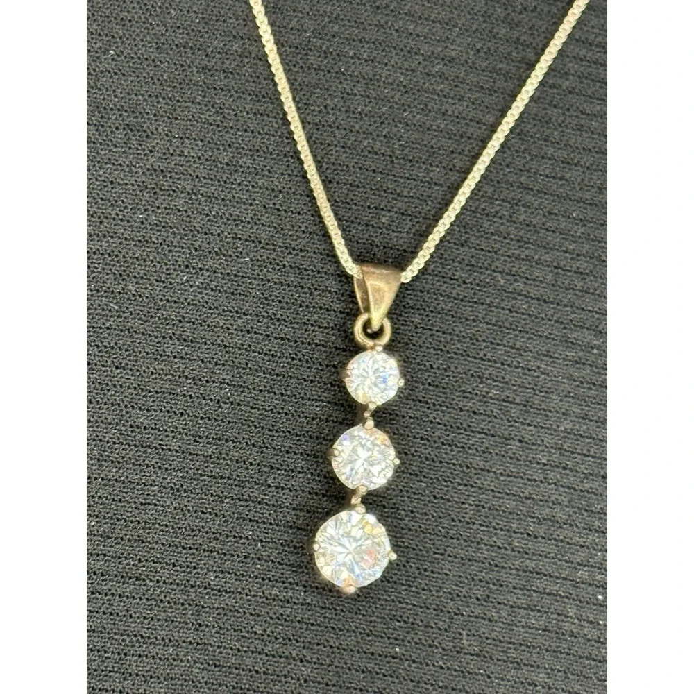 Tri Cubic Zirconia Drop Graduated Sterling Silver 925 Pendant Chain Necklace 18
